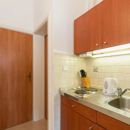 Apartman Partelj *