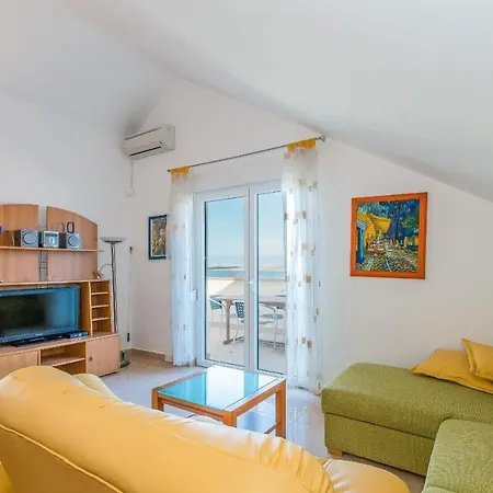 Apartman Partelj *