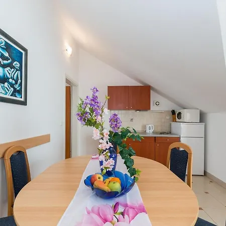 Apartman Partelj *