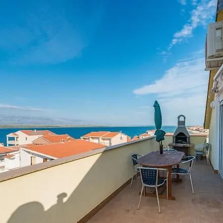 Partelj Apartman *