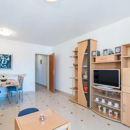 Partelj Apartman *